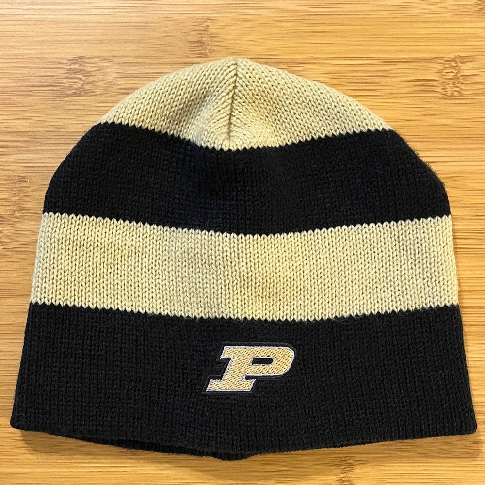 Purdue Cuffless Beanie
